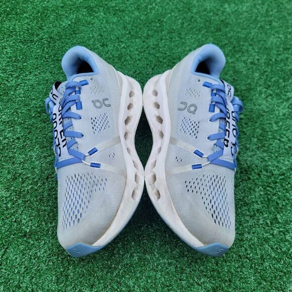 On Cloudsurfer - Women's running shoes - Size 8.5 - Picture 7 of 11